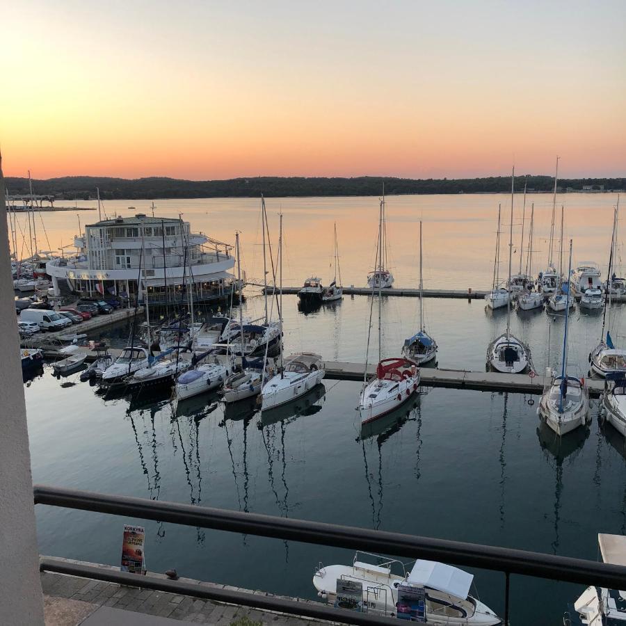 Pula Center Seaview Apartment מראה חיצוני תמונה